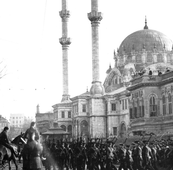 nusretiye_camii_1920_Ingiliz_isgalciler_