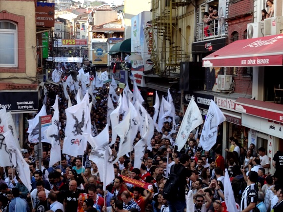Besiktas_Carsi; Gezi_Parki_protestolari; 8_Haziran_2013