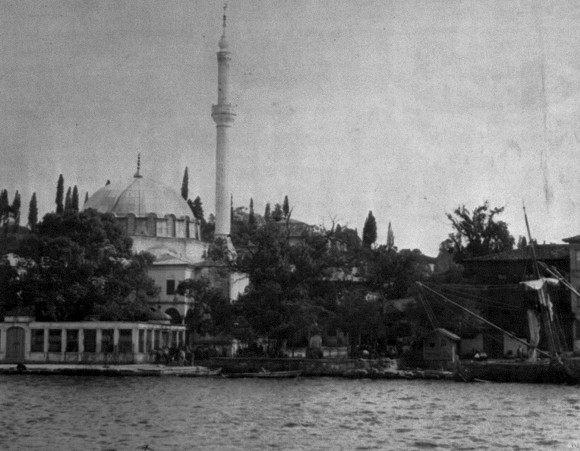 Beylerbeyi_Camii_19._yy_Istanbul