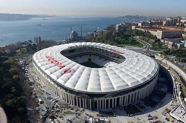 vodafone_arena_stadi_insaat